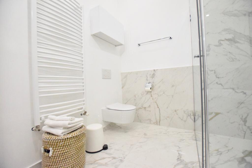 Luxury Apartment By Hi5 - Szervita Suite Βουδαπέστη Εξωτερικό φωτογραφία