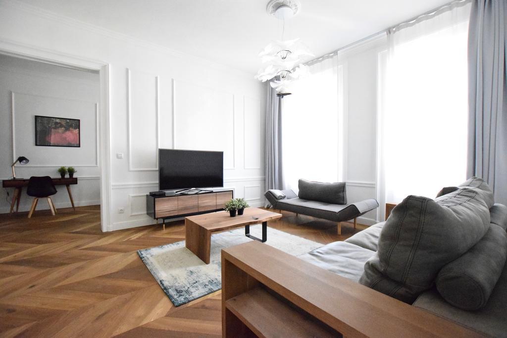 Luxury Apartment By Hi5 - Szervita Suite Βουδαπέστη Εξωτερικό φωτογραφία