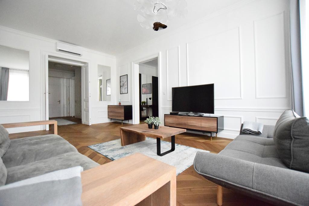 Luxury Apartment By Hi5 - Szervita Suite Βουδαπέστη Εξωτερικό φωτογραφία