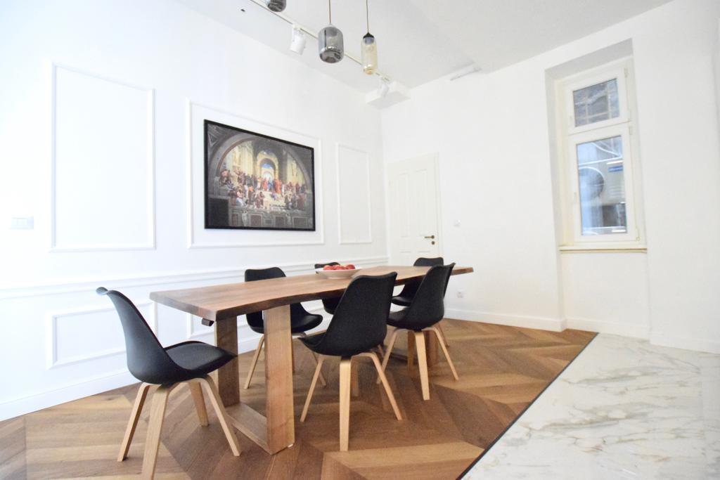 Luxury Apartment By Hi5 - Szervita Suite Βουδαπέστη Εξωτερικό φωτογραφία